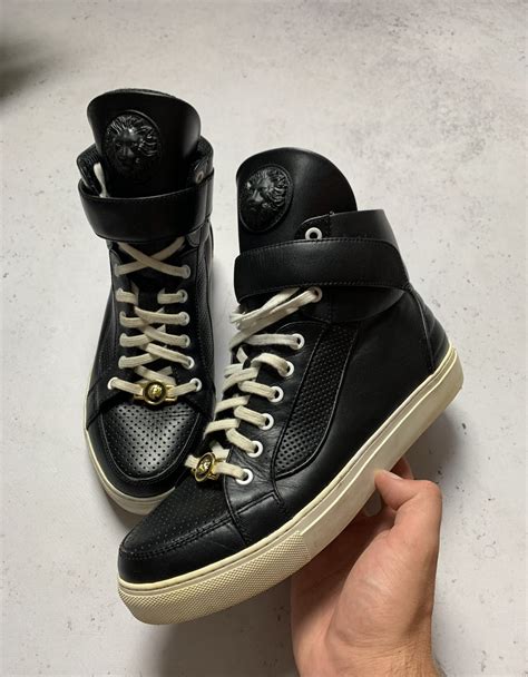 versus versace lion circle high top trainers